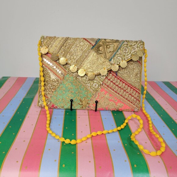 Indian Banjara Handmade Embroidered Clutch Purse - Picture 8 of 10